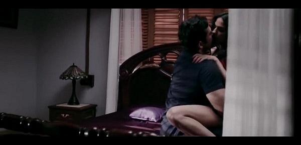  Veena Malik&039;s Kissing Scene From Mumbai 125 KM - Bollywood Hindi Movie HIGH